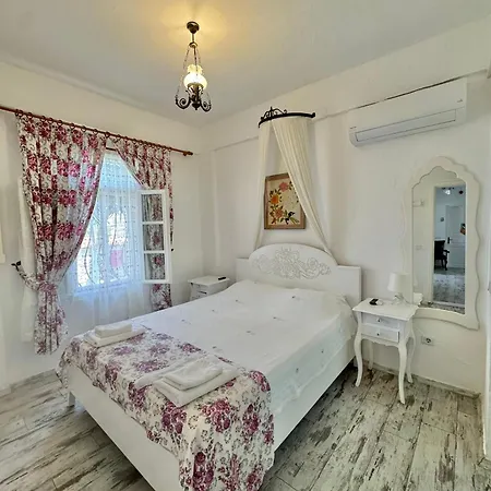 Aisem By Hire Hotell 2*