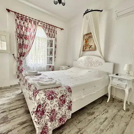 Aisem By Hire Hotell