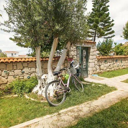 Aisem By Hire Hotell