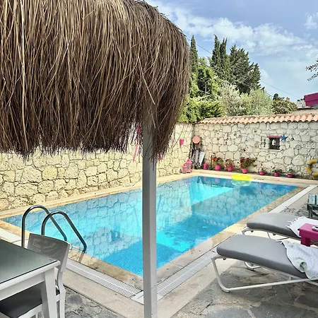 Aisem By Hire 2* Alaçatı