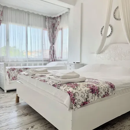 Ξενοδοχείο Aisem By Hire 2*