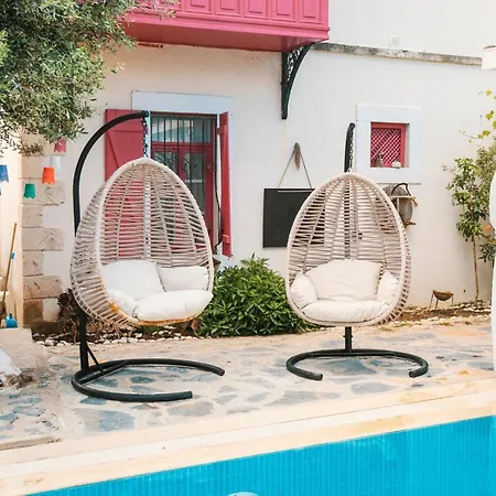 Aisem By Hire 2* Alacati