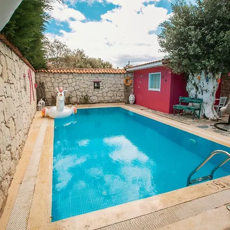 Aisem By Hire Hotel